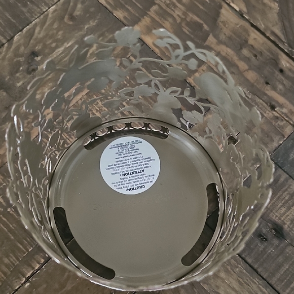 Bath & Body Works Pink Floral Bunny Candle Holder - Picture 3 of 4